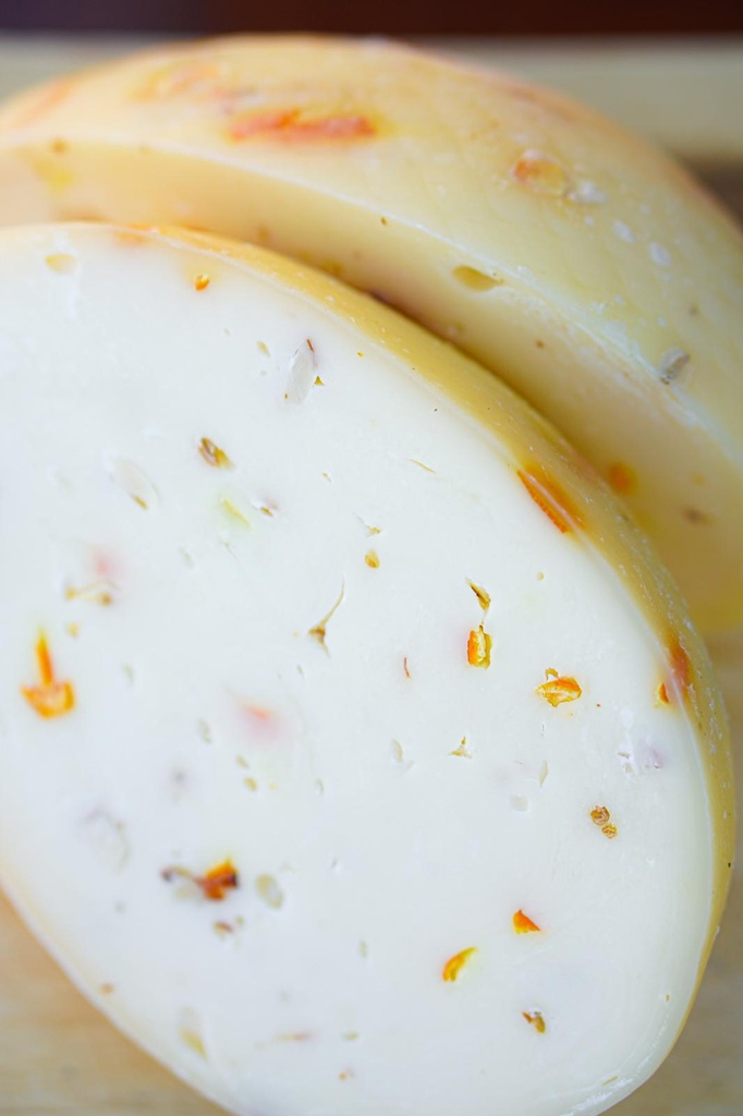 Cacio uovo arancia candita, mandorle e finocchietto